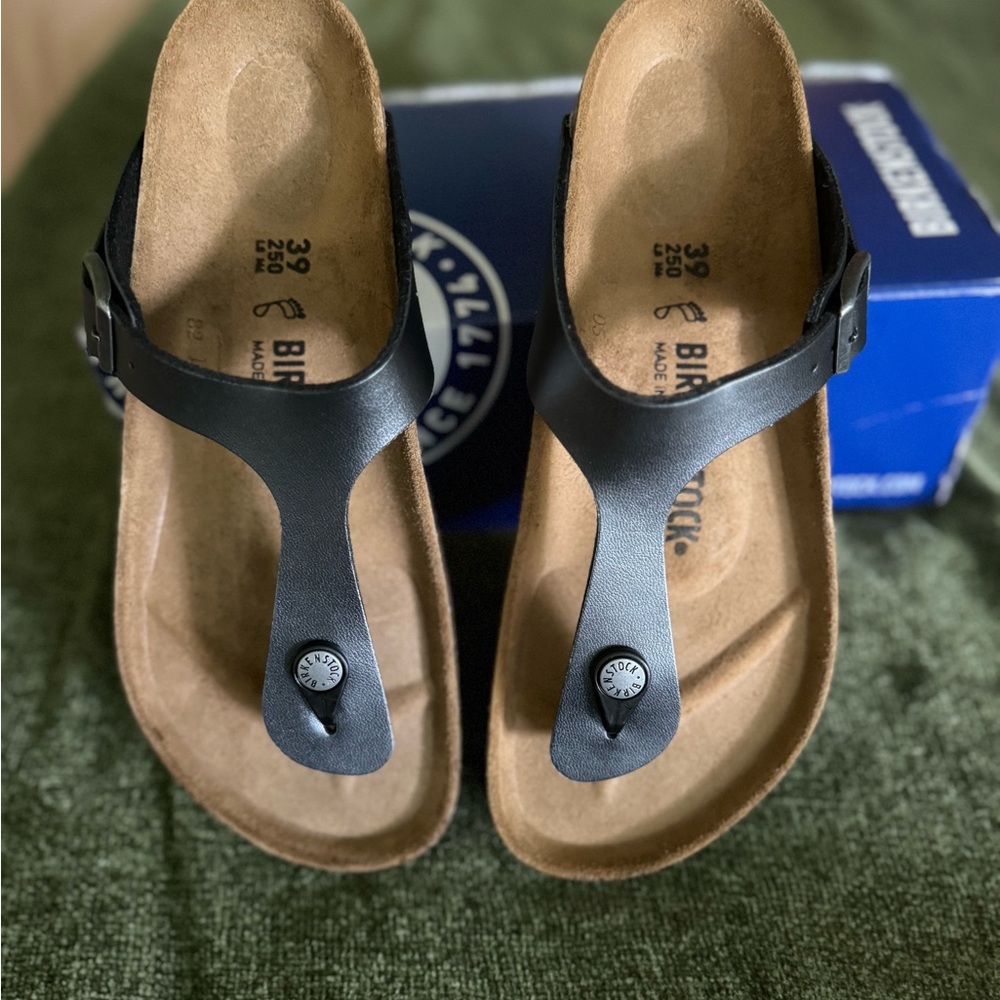 Birkenstock thong sandal, Gizeh BS Metallic black